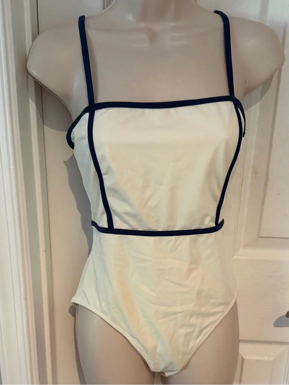 SOLID & STRIPED off-White One-Piece with black Piping - Women Medium New